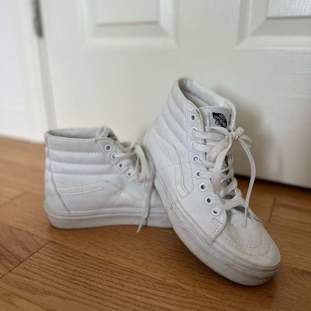 Vans Sk8-Hi Shoe - white - size 6.5